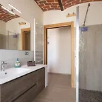 Nyaraló Bricco Delle Rondini By Interhome