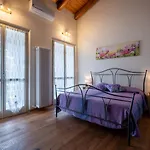 Nyaraló Bricco Delle Rondini By Interhome Villata